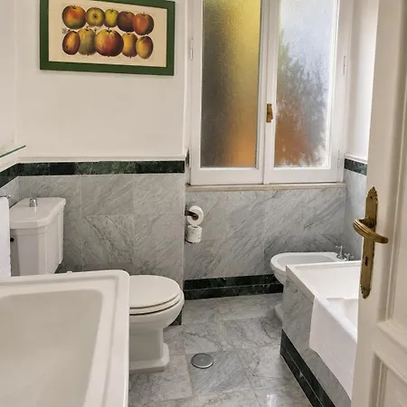 Hotel Hotiday Via Del Corso